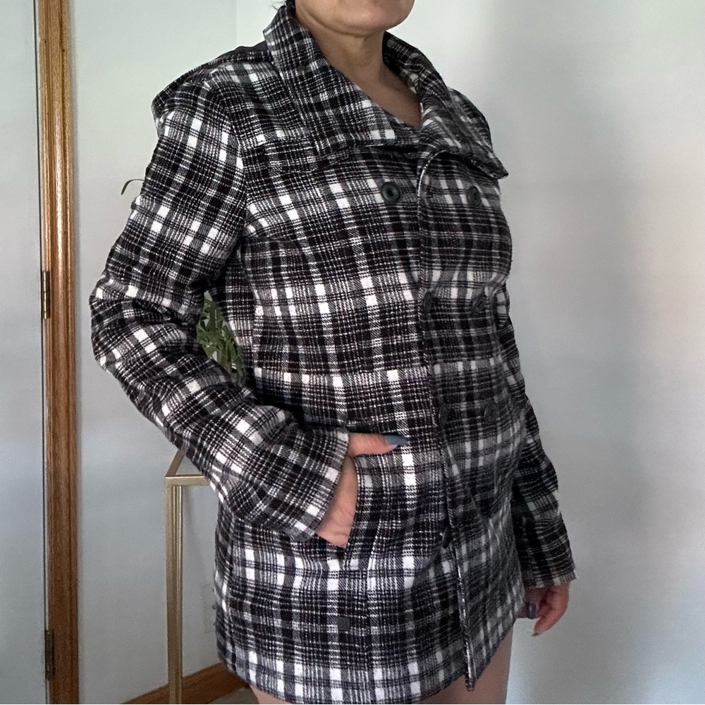 EUC Hurley hooded coat size medium - Picture 13 of 17